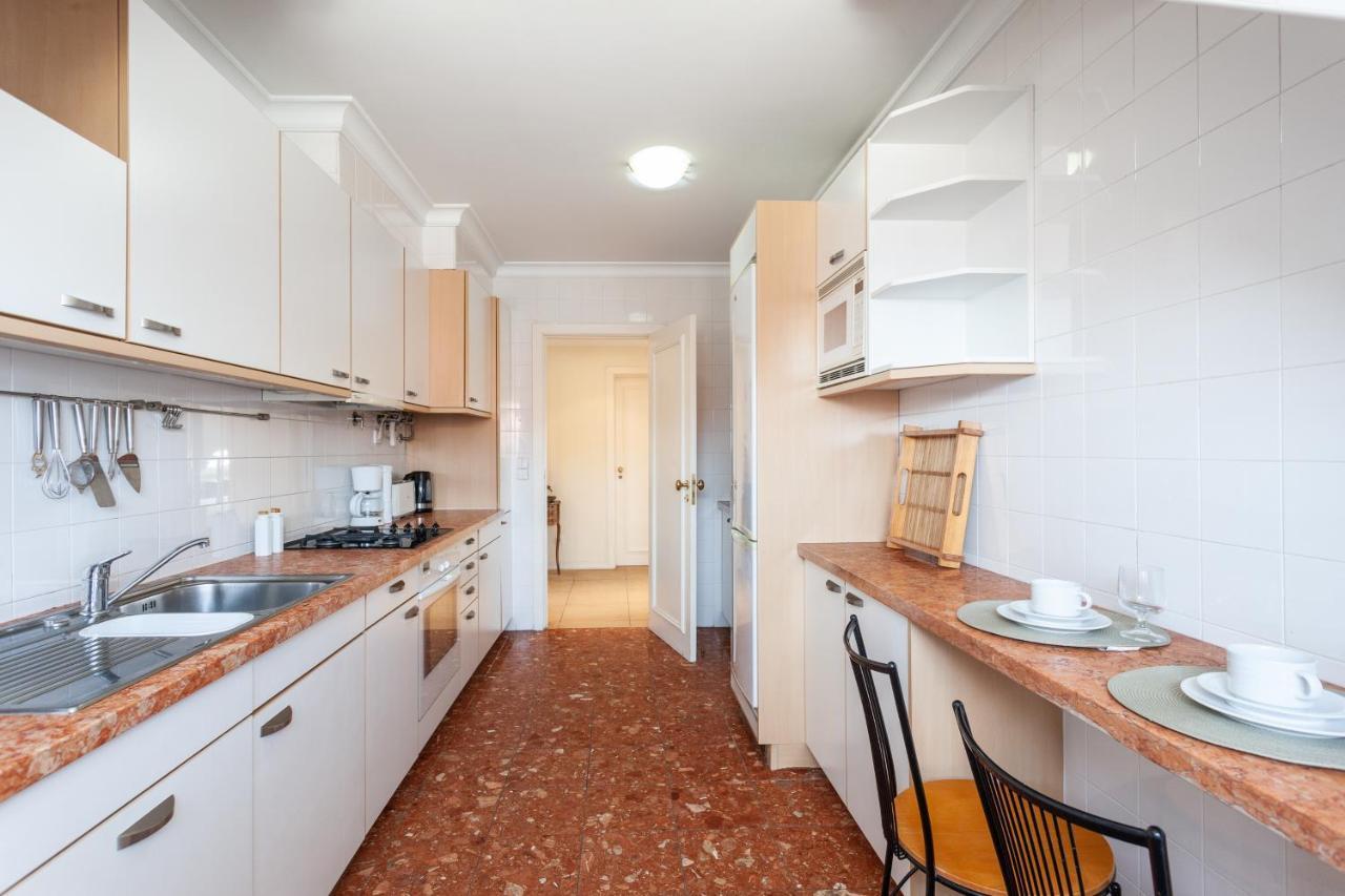 Flh Chic Chiado Exotic Spacious Residence Lisboa Exterior foto